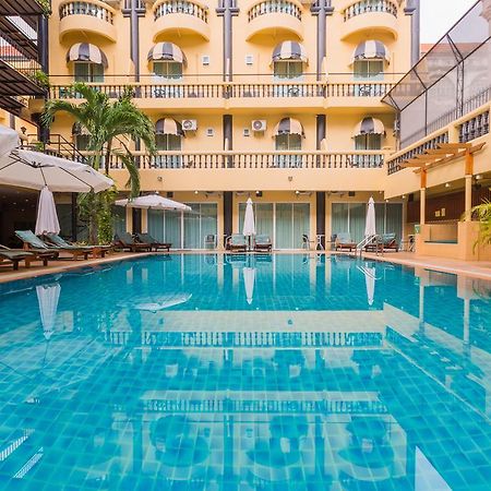 Zing Resort & Spa Pattaya Eksteriør billede